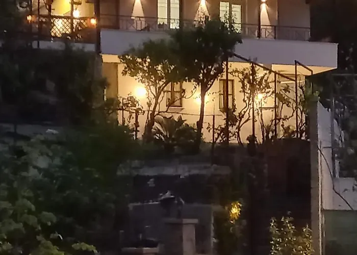 Dalipi\'S Guest House